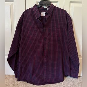 Dockers Button Up Dress Shirt. Size XL
